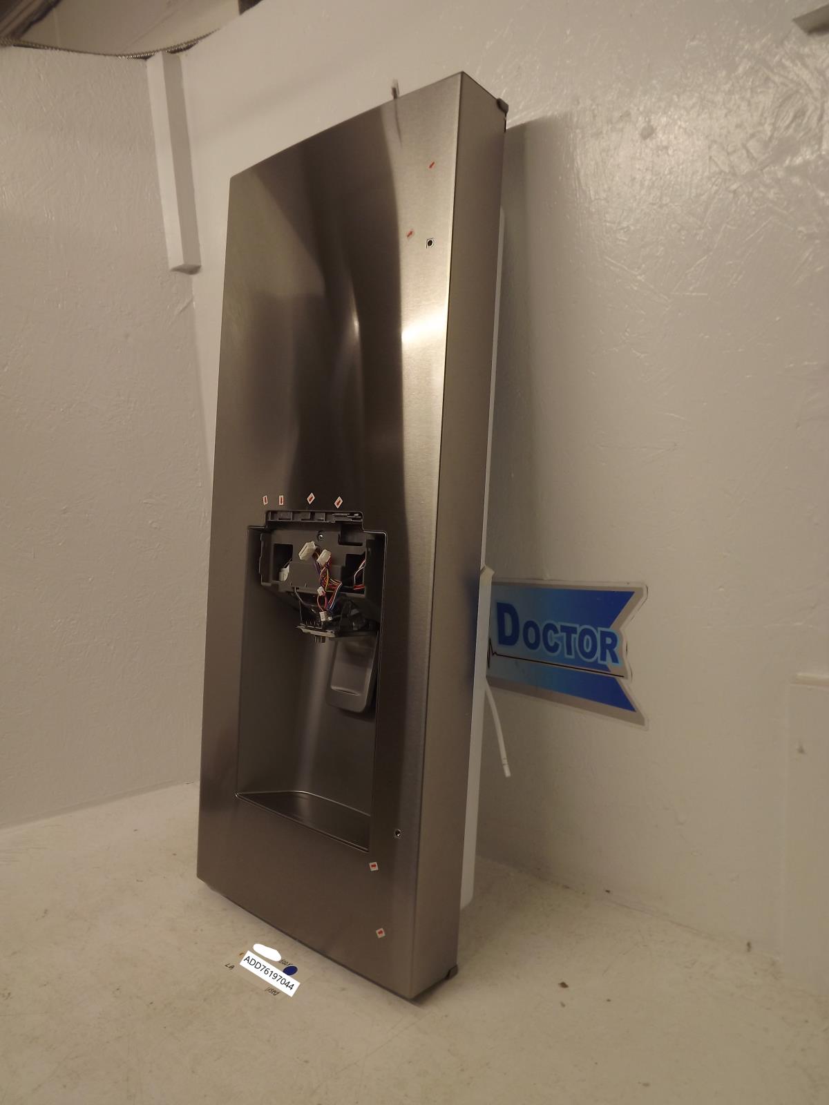 LG Refrigerator ADD76197044 Door Used LG Refrigerator ADD76197044 Door Used